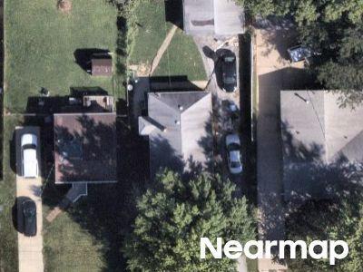Th Ave, East Moline, Preforeclosure Single-family Home