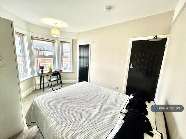 Broom Hill Road, Ipswich, 1 Bedroom House