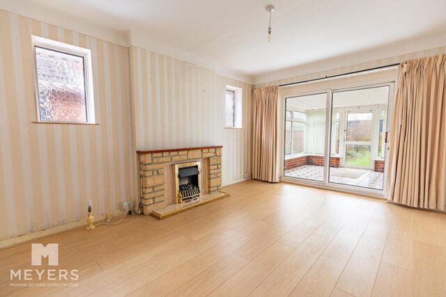 Petersfield Road, Bournemouth, 2 Bedroom Detached