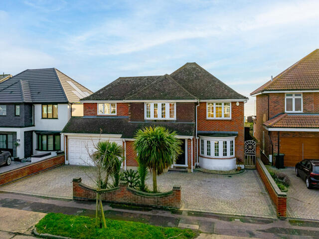Lodwick, Southend-on-sea, 4 Bedroom Detached