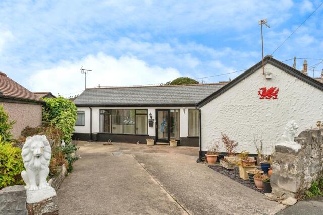 Dyserth, Bryn Y Felin, Rhyl, 3 Bedroom Bungalow