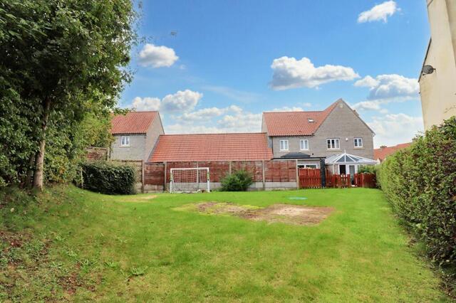 Lime Kiln Court, Alveston, 5 Bedroom Semi-detached