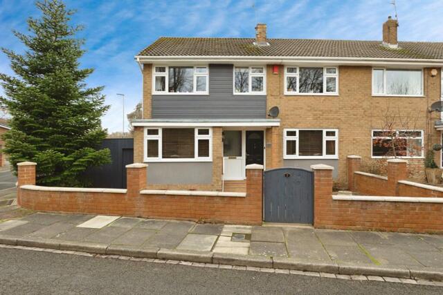 Burnside Grove, Stockton-on-tees, 4 Bedroom Semi-detached