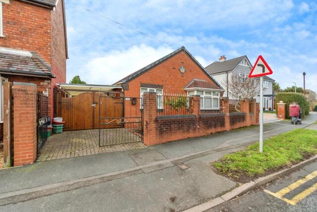 Moss Road, Cannock, 2 Bedroom Bungalow