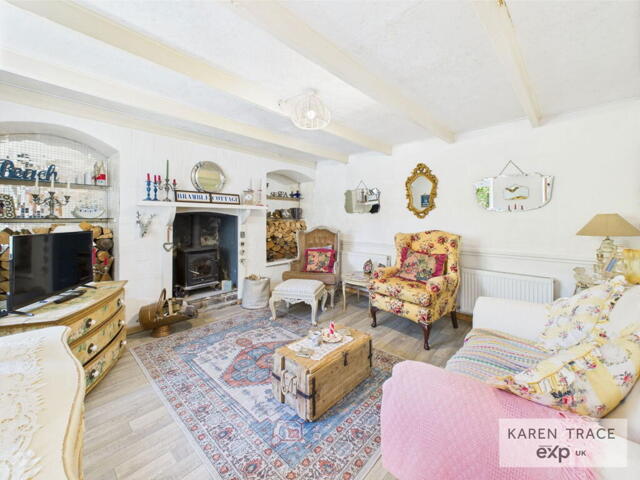 Carclaze Road, St Austell, 3 Bedroom Detached