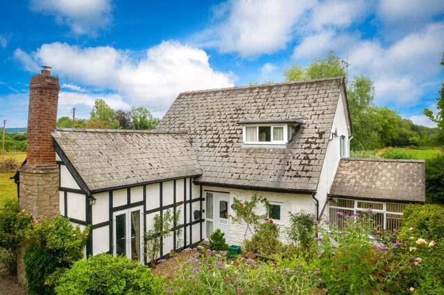 Kingsland, Leominster, 2 Bedroom Cottage Kingsland, Leominster, 2 Bedroom Cottage