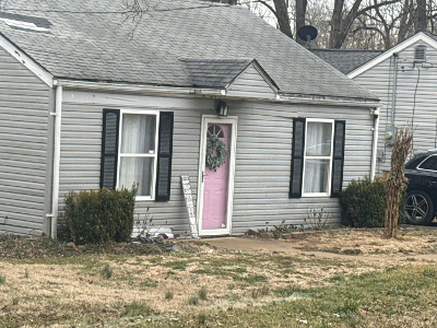 Twin Dr, Caseyville, Preforeclosure Single-family Home