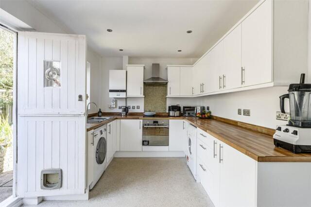 Findon Village, Horsham Road, Worthing, 3 Bedroom End