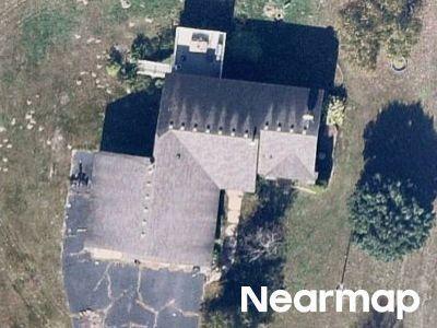 Elk Ave, North Branch, Preforeclosure Single-family Home