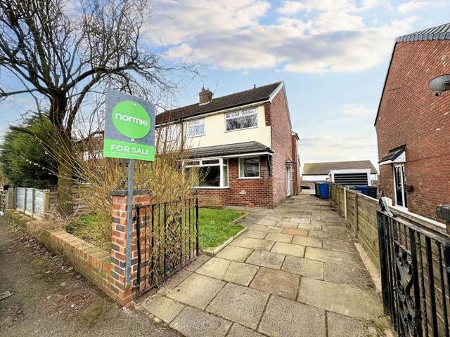 Farm Lane, Prestwich, 3 Bedroom Semi-detached