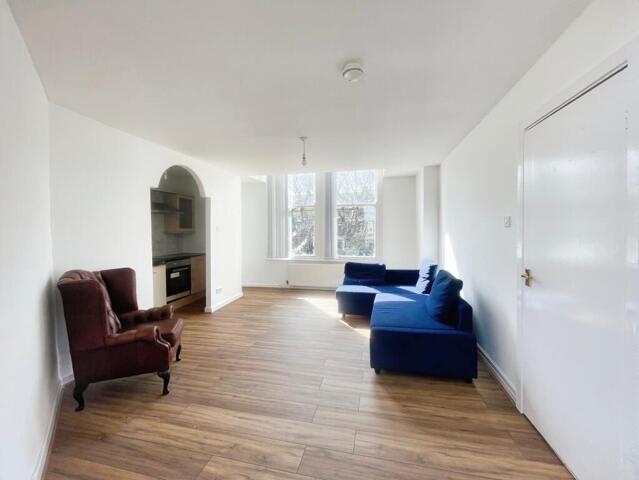 Princes Avenue, Liverpool, 2 Bedroom Flat