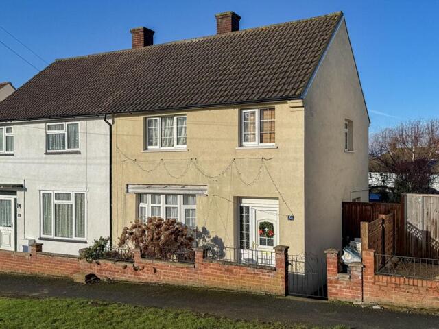 Holmside Rise, South Oxhey, 3 Bedroom Semi-detached