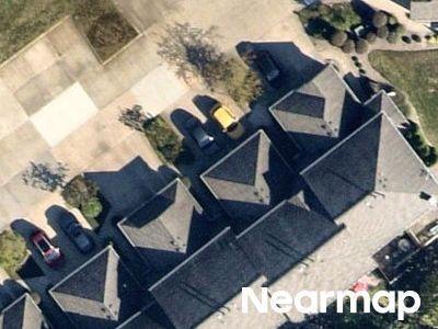 Wrens Dr S, Stow, Preforeclosure Townhouse In