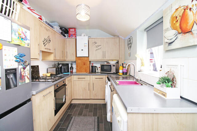 Victoria Street,  Fleetwood, 2 Bedroom End