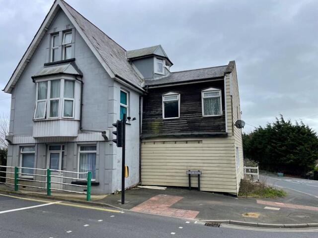 Brading,  New Road, Sandown, 3 Bedroom Semi-detached