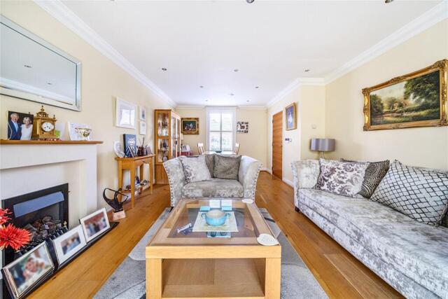 Lord Darby Mews, Cudham, 3 Bedroom Mews