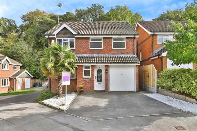 Martingale Close, Poole, 4 Bedroom Detached