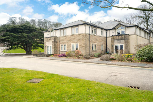Ben Rhydding Drive, Ilkley, 2 Bedroom Retirement Ben Rhydding Drive, Ilkley, 2 Bedroom Retirement