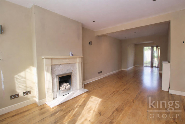 Churchgate, Cheshunt, 4 Bedroom Terraced
