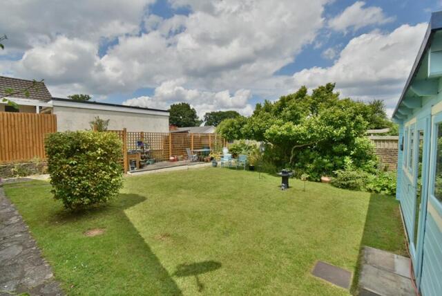 Lydlinch Close, West Parley, 3 Bedroom Detached