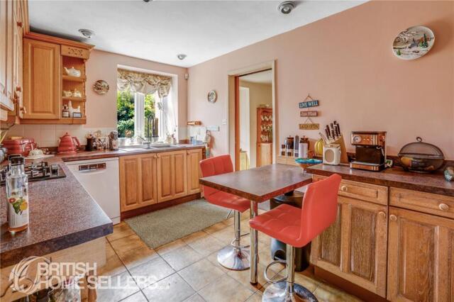 Edgcumbe Road, St. Austell, 3 Bedroom Detached