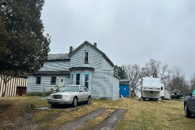 Reed St, Mansfield, Preforeclosure Single-family Home