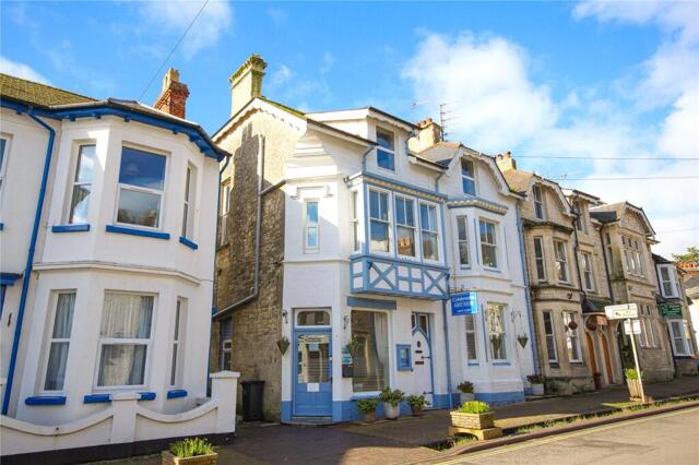 Beer, Fore Street, Seaton, 6 Bedroom End