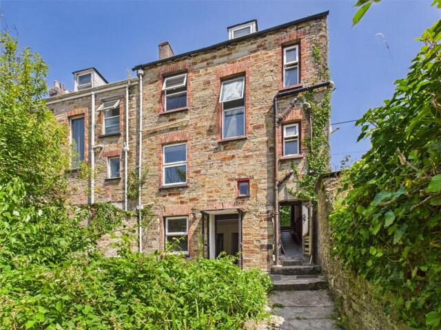 Berrycoombe Road, Bodmin, 5 Bedroom End