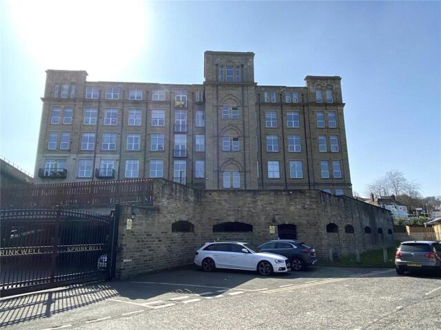 Bradford Road, Dewsbury, 2 Bedroom Apartment