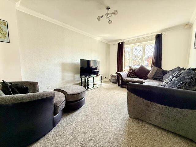 Barton Hills, Launton Close, Luton, 4 Bedroom Semi-detached