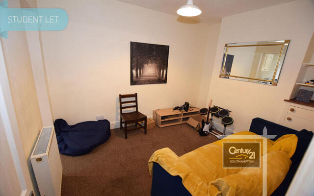 |ref: R|, Milton Road, 4 Bedroom Terraced