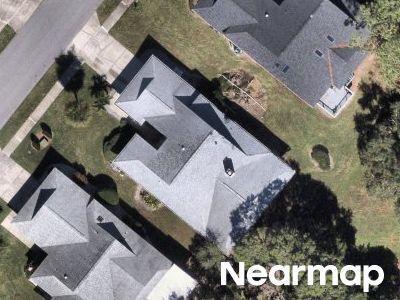 Lake Avoca Dr, Tarpon Springs, Preforeclosure Single-family Home