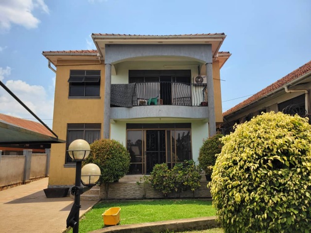 Kyaliwajjala, Wakiso, 4-bedroom House For