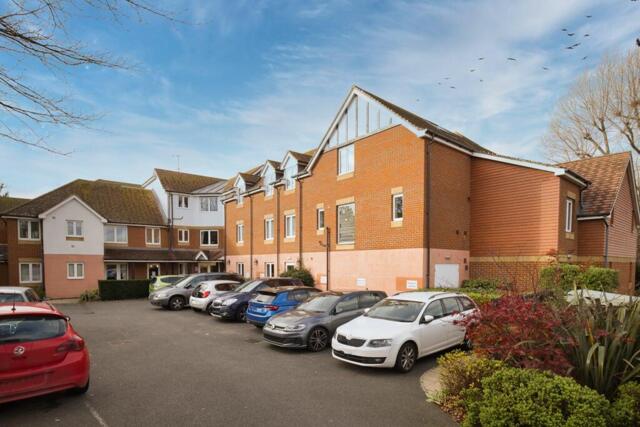 Wealdhurst Park, Broadstairs, 1 Bedroom Retirement