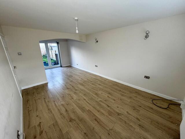 Berkshire Drive, Woolston, 3 Bedroom Semi-detached