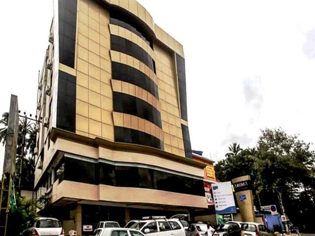 Vanross Junction, Near Cantonment Station, Thiruvananthapuram, Aroma Classic Days