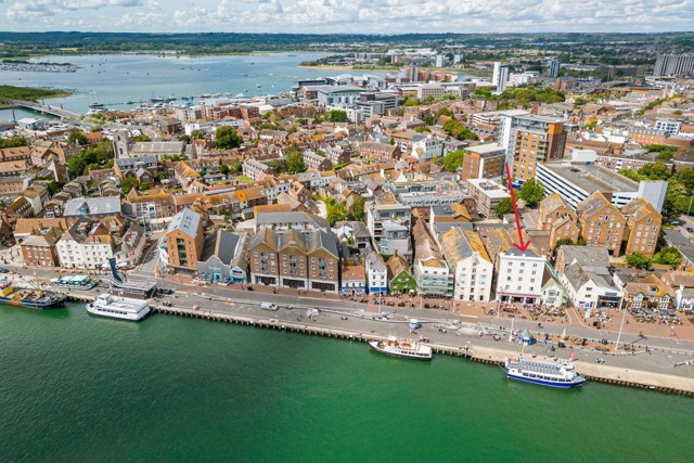 Rowes Warehouse, Castle Street, 3 Bedroom Penthouse