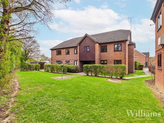 Dormer Close, Aylesbury, 1 Bedroom Flat
