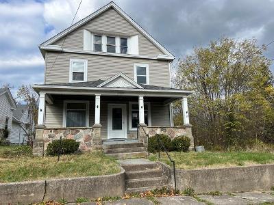 State Route,wakeman, Foreclosure Single-family Home