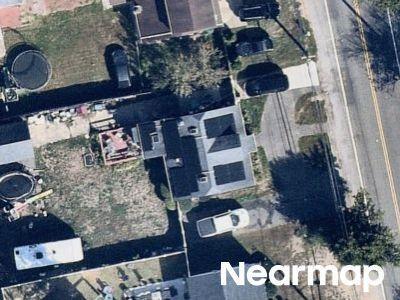 Manatuck Blvd, Bay Shore, Preforeclosure Single-family Home