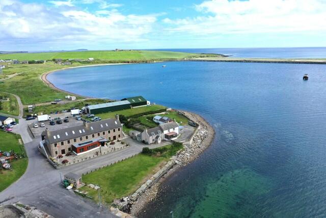 Sands Hotel, Burray, 8 Bedroom Hotel