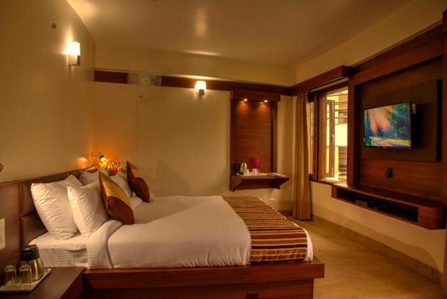Near Country Inn, Mehragaon, Nainital, The Palm Hotel