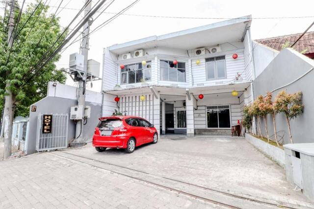 Jalan Hamid Rusdi, Malang, Hotel Bintang, Hotel