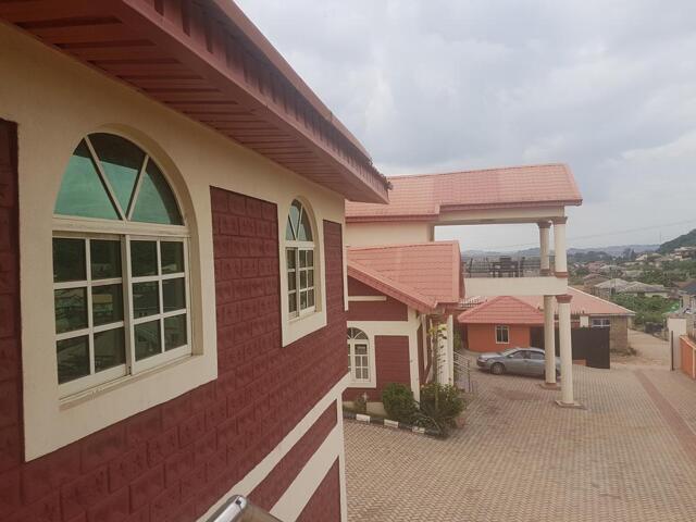 Boye Close, Oloke Meji, Abeokuta, Abeokuta, Hallmark Suites, Abeokuta