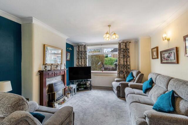 Pickering Crescent, Thelwall, 3 Bedroom Semi-detached