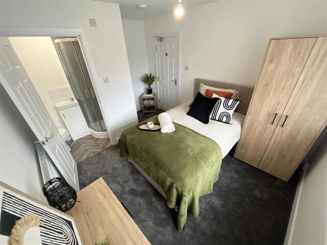 Ince, Cemetery Road, Ince-in-makerfield, 1 Bedroom House