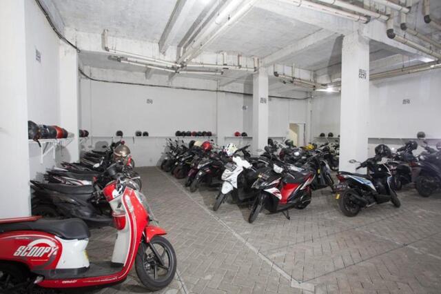 Jalan Rungkut Asri Timur Xviii No,surabaya, Reddoorz @ K23