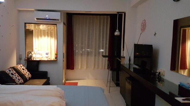 Jalan Sanggar Kencana Xxvii No  Emerald Apartment, Th Floor, Unit A, Bandung, Emerald Romantic Exclu