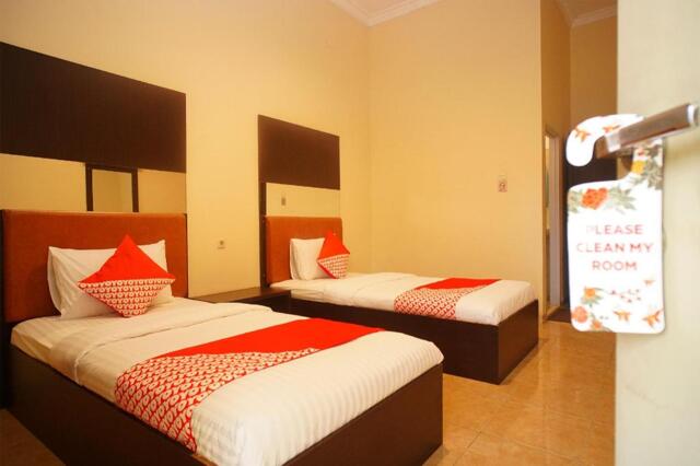 Jalan Soekarno Hatta Lubuk Bakung,siring Agung, Ilir Barat I, Kota Palembang, Sumatera Selatan, Pale