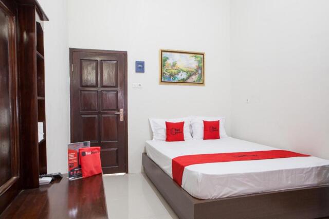 Jl. Syaikh Muhammad Al-khidhir, Kp. Baru, Lkr. Kp. Baru, Bulusan, Banyuwangi, Reddoorz Near Banyuwan